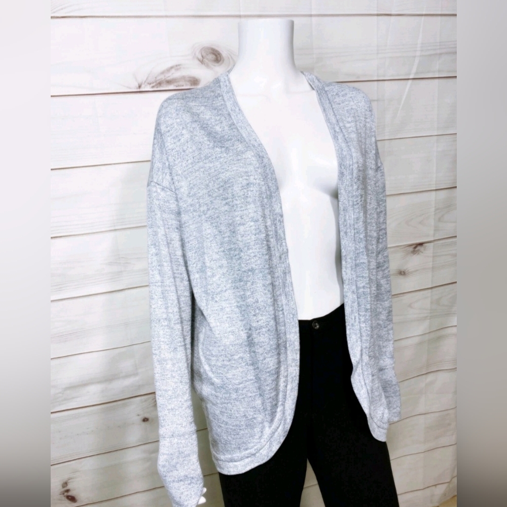 ATHLETA WOMEN'S OPEN FRONT GRAY CARDIGAN SIZE MEDIUM